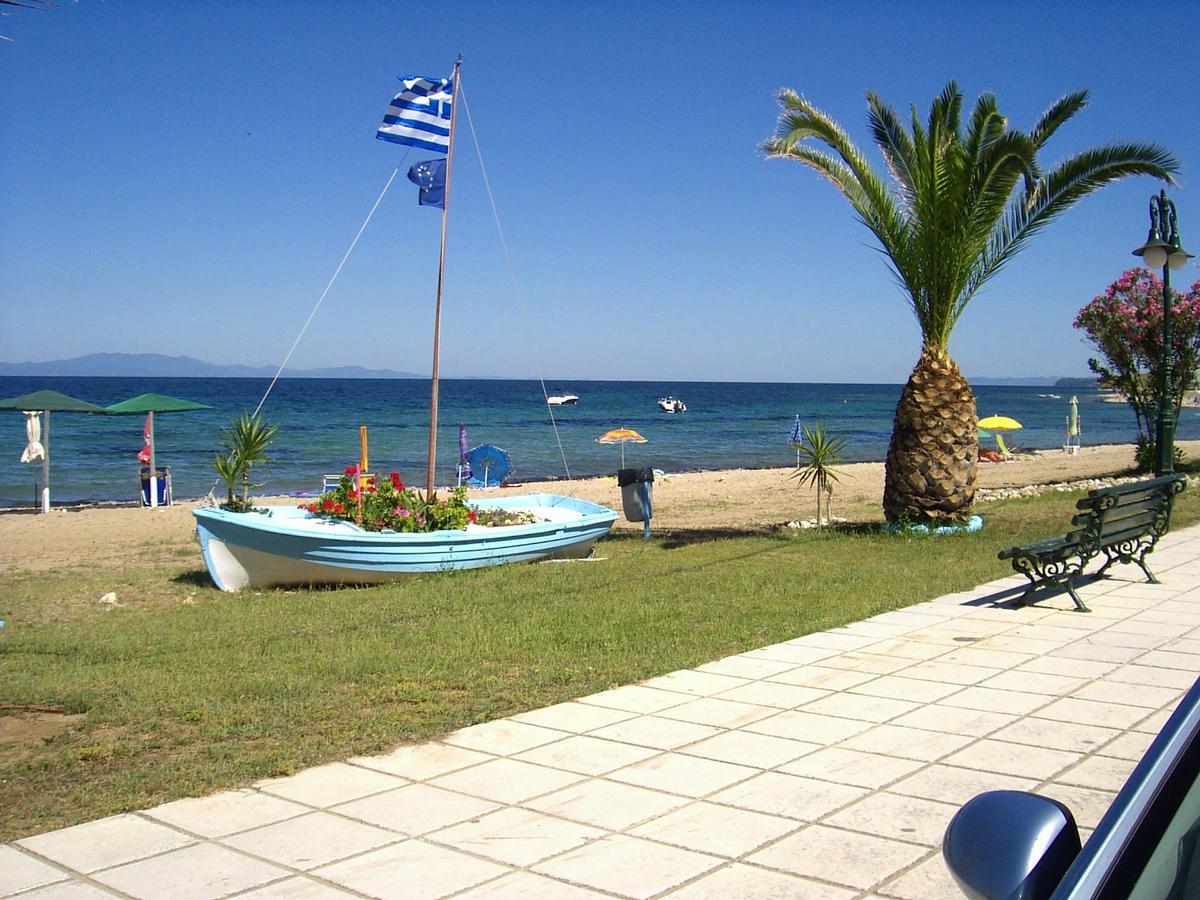 Holiday Home By The Sea ネア・ポティダイア エクステリア 写真